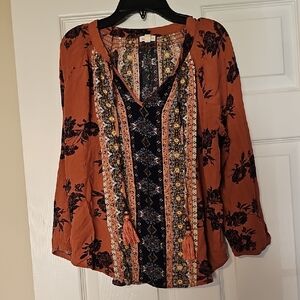 Women's Rust Floral V-Neck Tassel Tunic